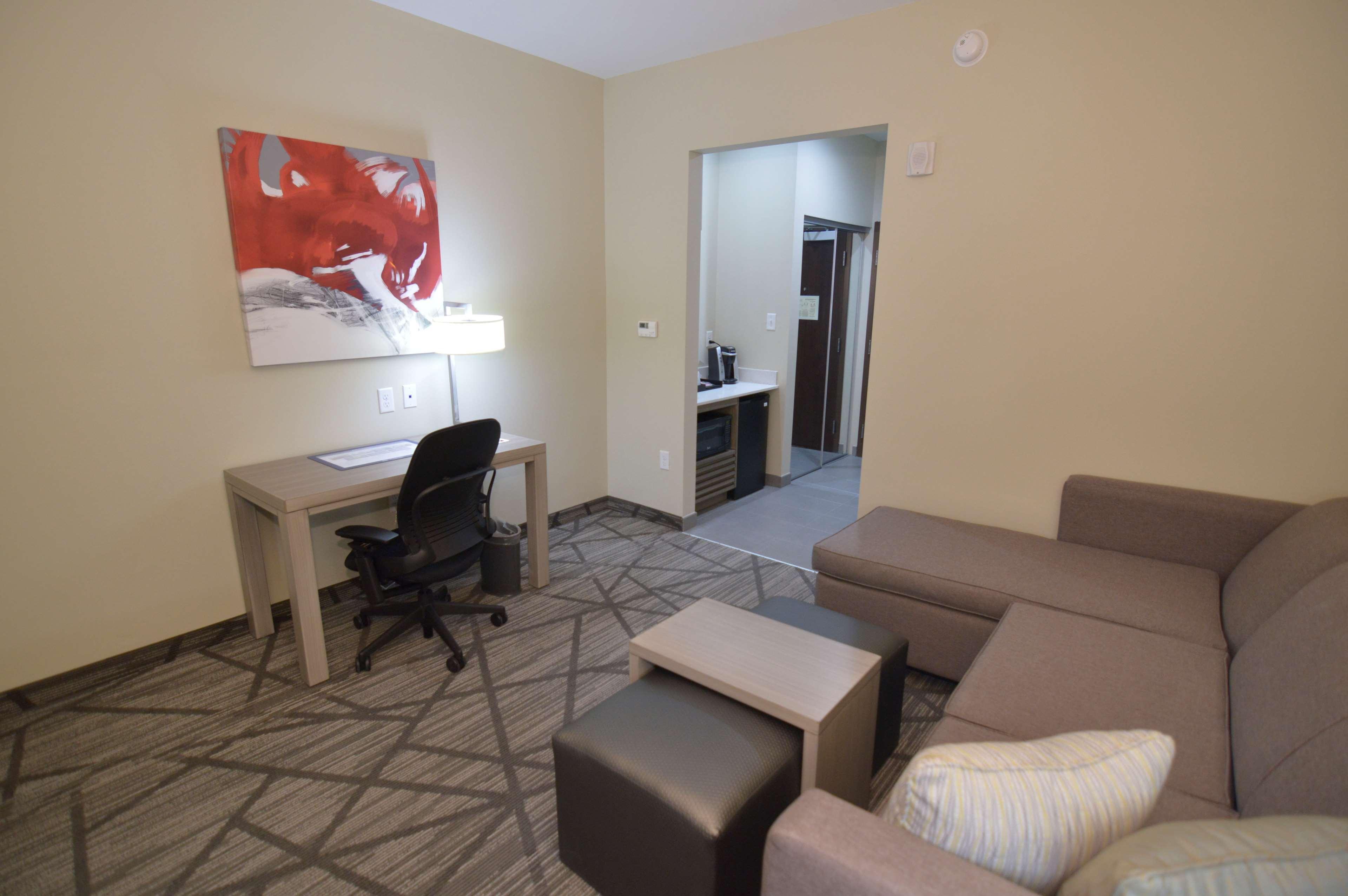 Comfort Inn & Suites Houston I-45 North - Iah Aldine Экстерьер фото