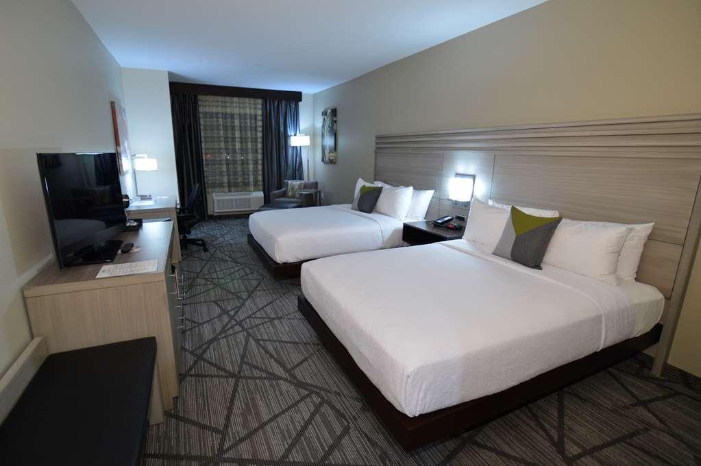 Comfort Inn & Suites Houston I-45 North - Iah Aldine Номер фото